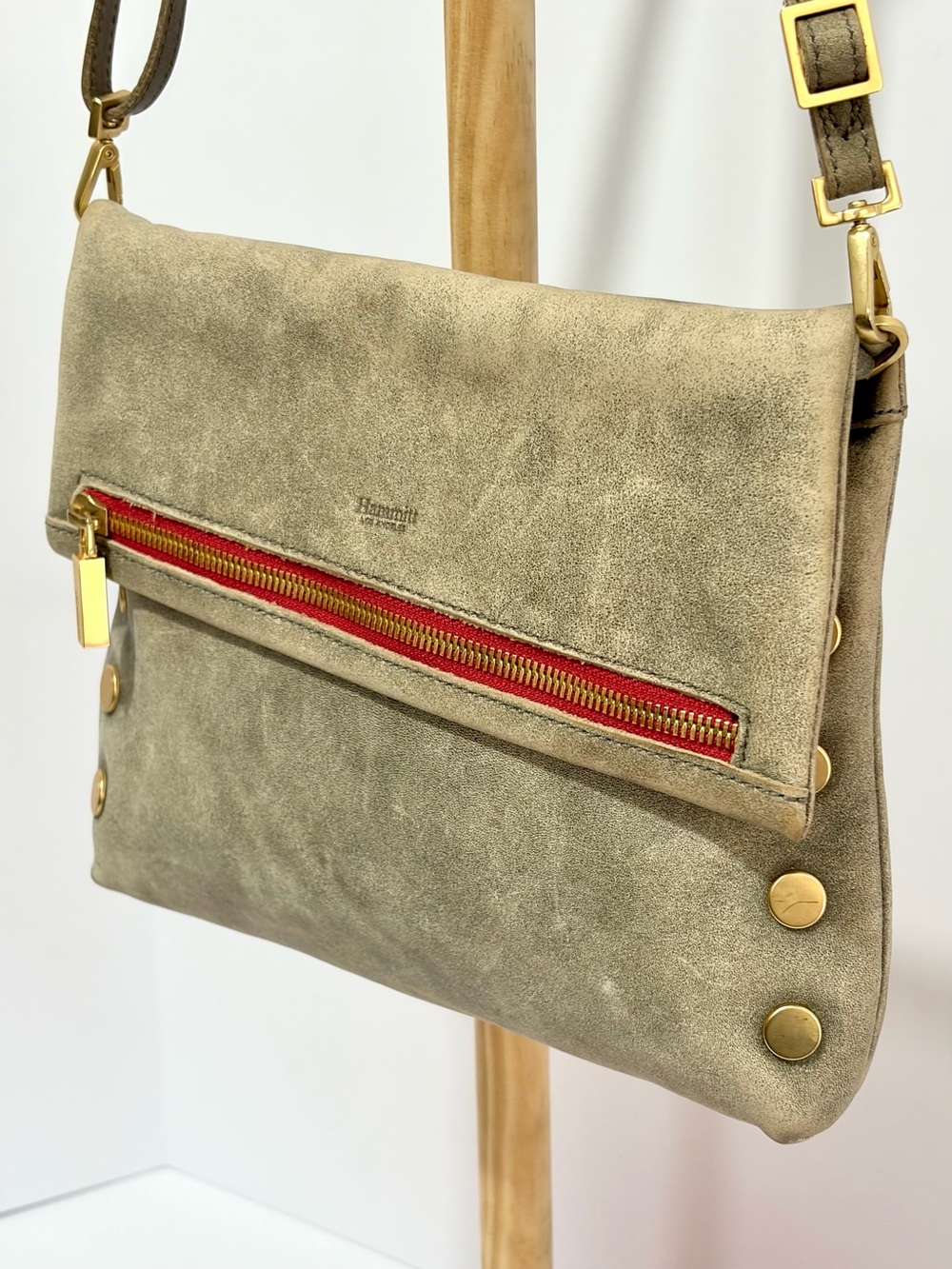 Hammitt VIP Medium Crossbody In Pewter With Gold Hardware/Red Zip - Picture 11 of 16